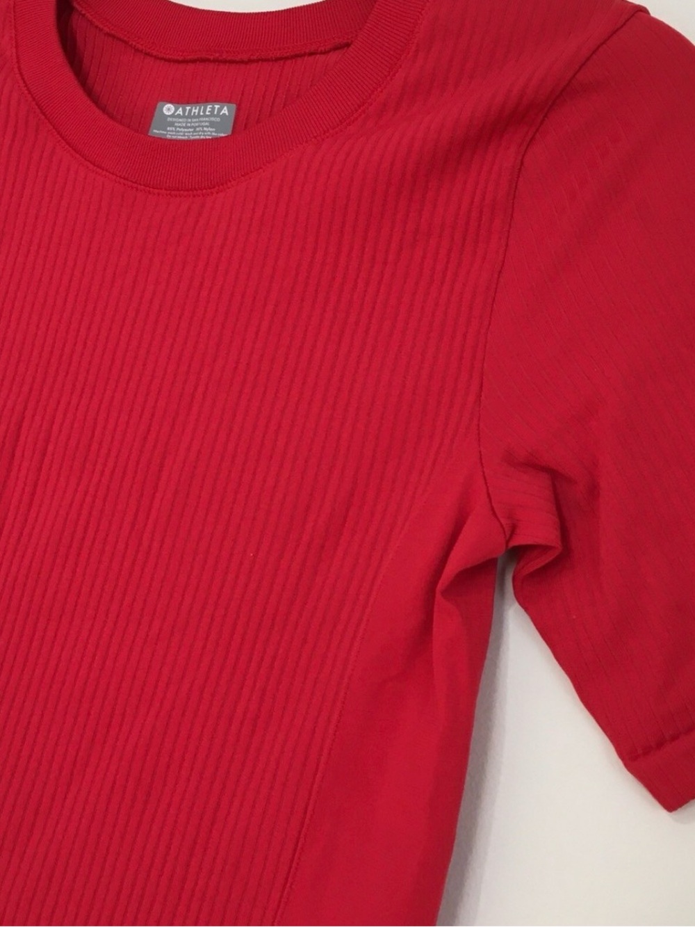 Athleta Red Ribbed Short Sleeve Crew Tee